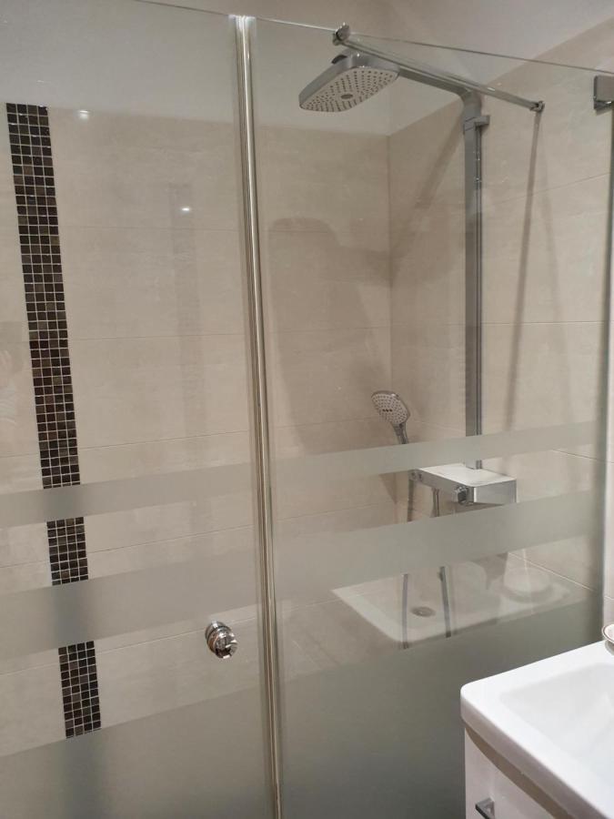 Aparthotel Luxusappartement Mitten In Neueröffnung ! *